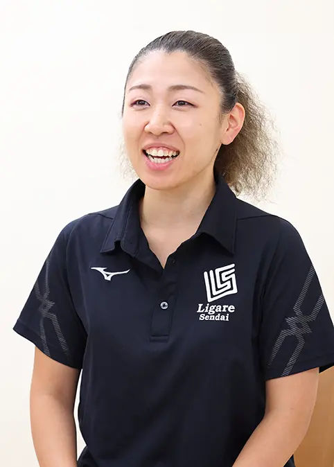 Manami Komatsu, trainer of Ligare Sendai, answered various questions