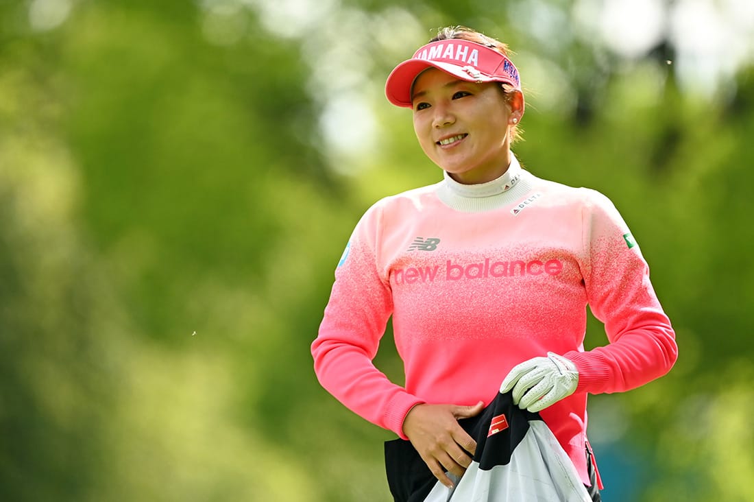 Professional Golfer Chie Arimura answered various questions