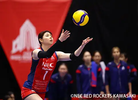 Nichika Yamada, playing a volleyball match.