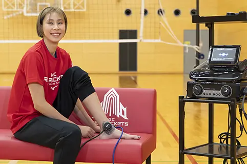 Yukiko Wada were using the ultrasound physiotherapy device